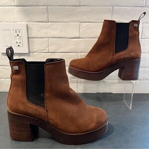 Musse & Cloud sz 9 brown suede block heel platform boots